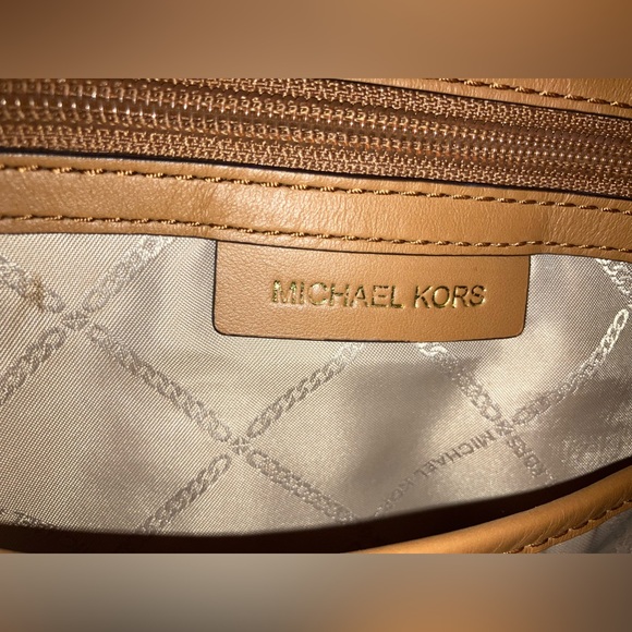 Michael Kors shoulder bag - Picture 3 of 13
